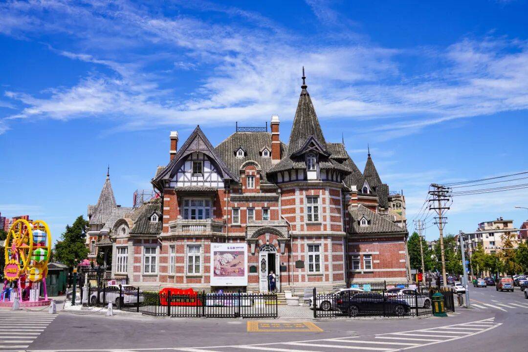 历冬日浪漫与艺术盛宴交织AG真人网十二月